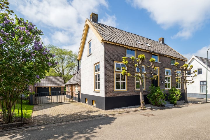 Herenstraat 15 in Haaften