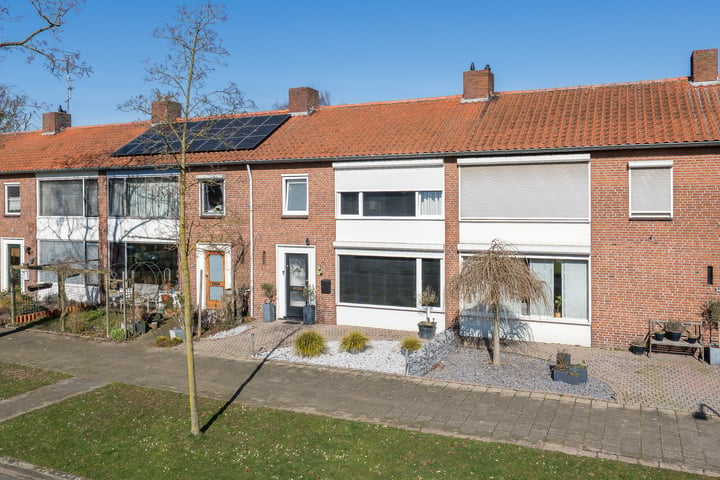 Herenstraat 279 in Weert