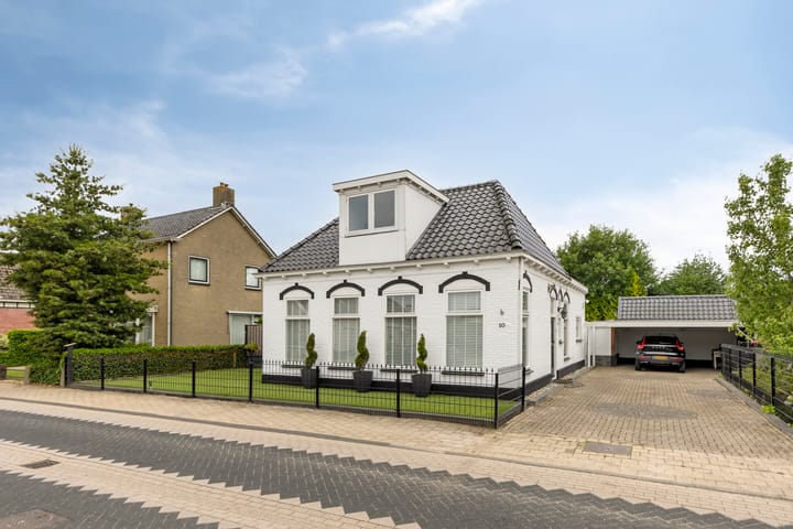 Herenweg 10 in Donkerbroek