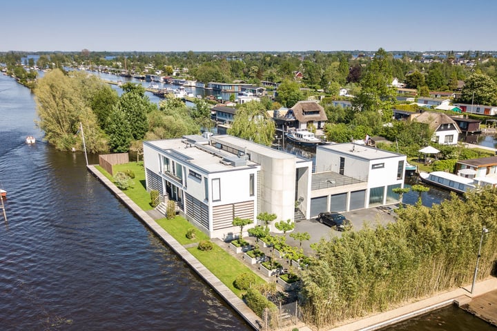 Photo of property Herenweg 292, Vinkeveen