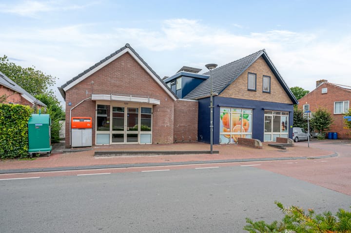 Hereweg 228 in Meeden
