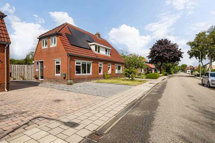 Photo of property Hereweg 62, Bierum