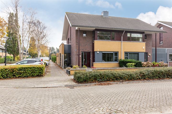 Herfststraat 13 in Almere