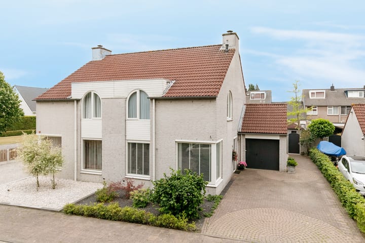 Herman Gorterlaan 10 in Raamsdonksveer
