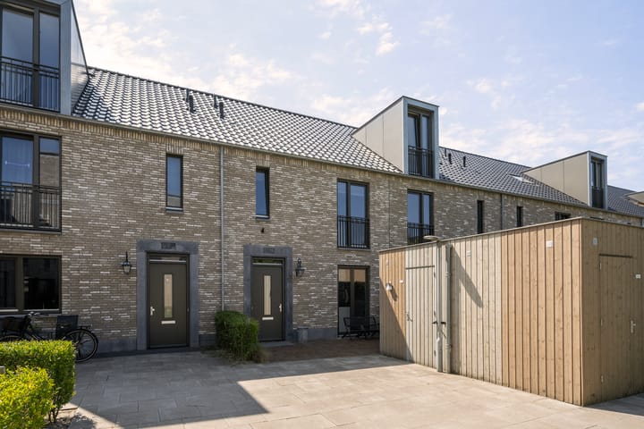 Photo of property Hermelijn 22, 's-Gravenzande