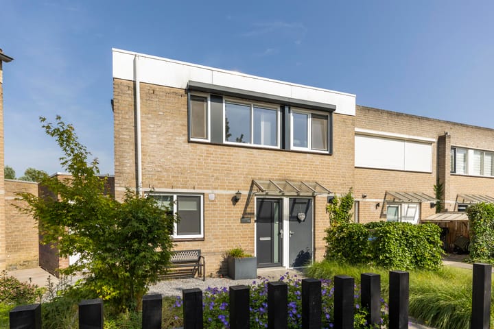 Hermelijn 28 in Veldhoven