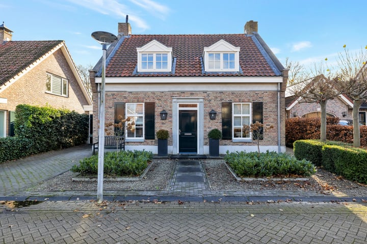 Photo of property Hermelijnvlinder 6, Enschede