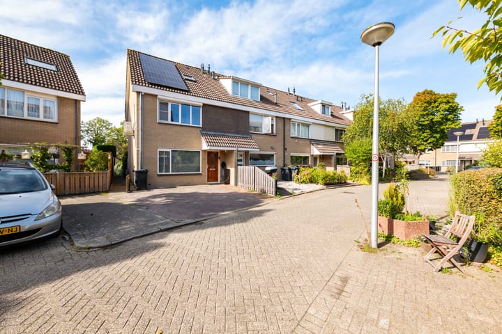 Photo of property Hermes 12, Hellevoetsluis