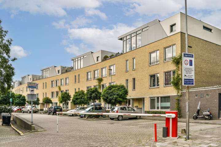 Hermonlaan 9 in Rotterdam foto