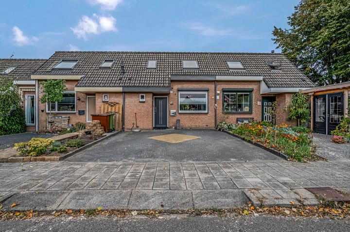 Hertespoor 44 in Ede photo
