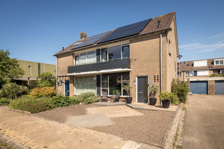 Hertog Albrechtstraat 225 in Bovenkarspel