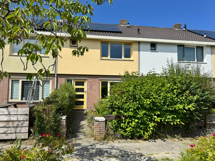 Hertog Albrechtstraat 387 in Bovenkarspel