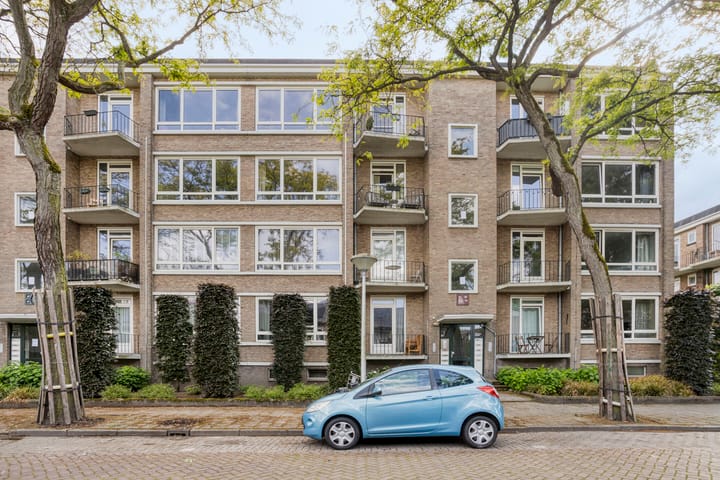 Hertog Jan I Laan 48 in Eindhoven Foto