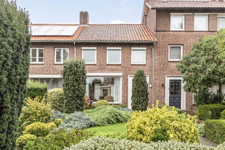 Hertog Janstraat 3 in Veghel