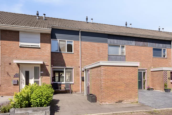 Hesselinklanden 151 in Enschede