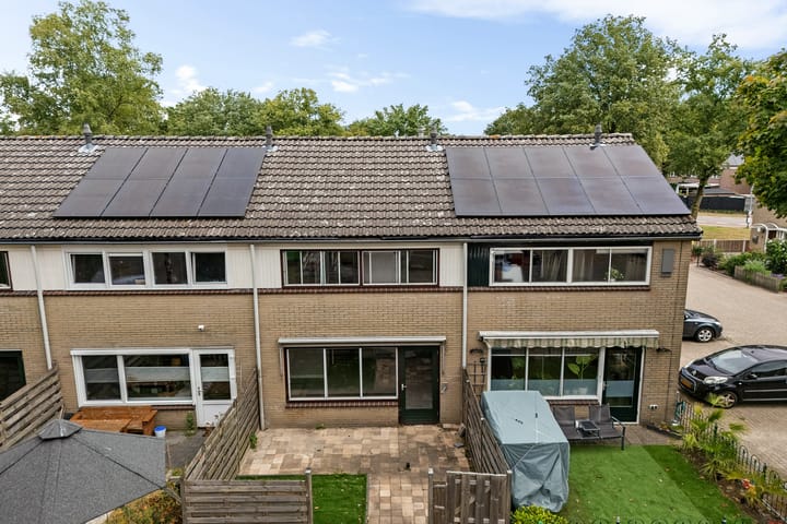 Photo of property Hesselterbrink 82, Emmen