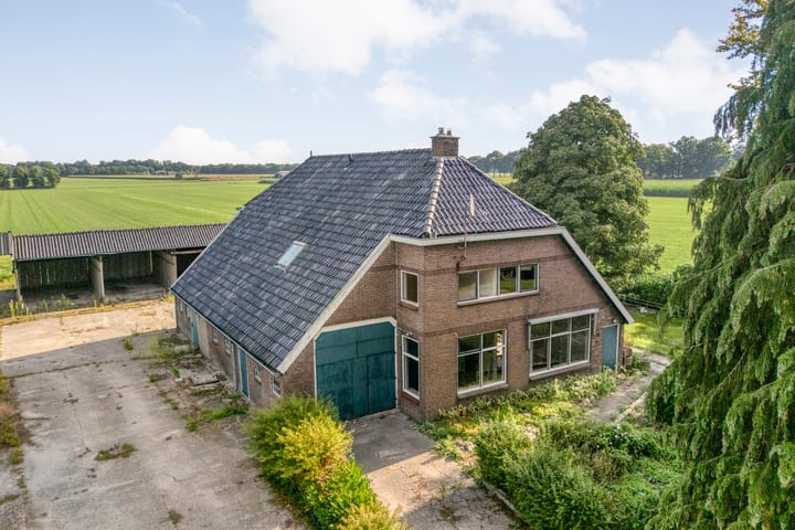 Het Binnenveld 1 in Drijber