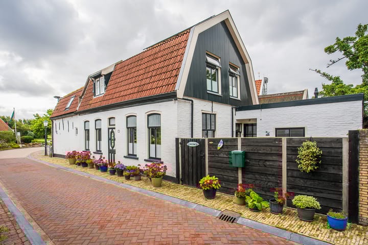 Het Buurtje 1 in Oudeschild
