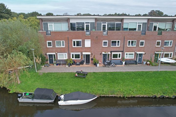 Het Eiland 46 in Monster