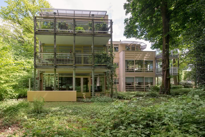 Het Hof van Rolde 18 in Rolde