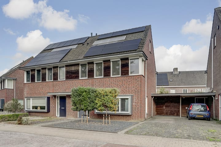 Photo of property Het Kaar 17, Hapert