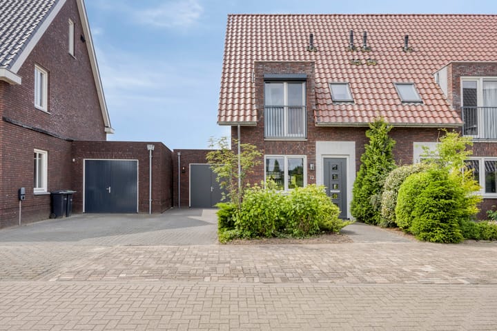 Het paradijs 12 in Haren