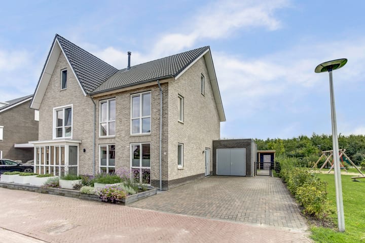 Het Penseel 7 in Dronten