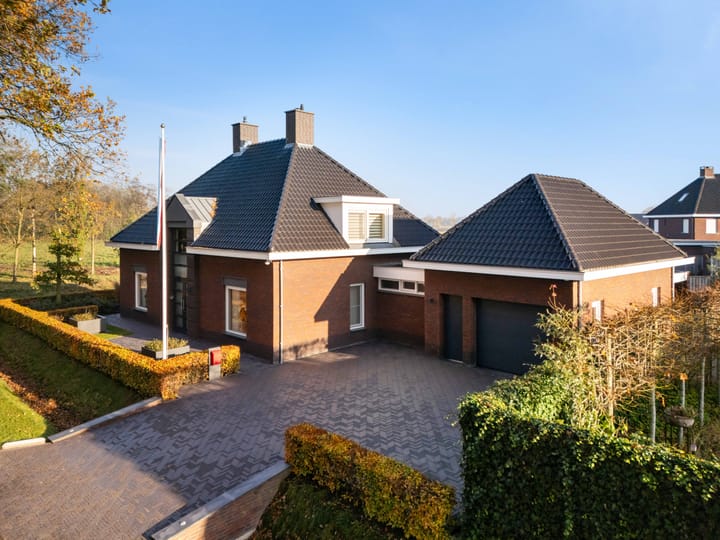 Photo of property Heugterbroekdijk 10, Weert