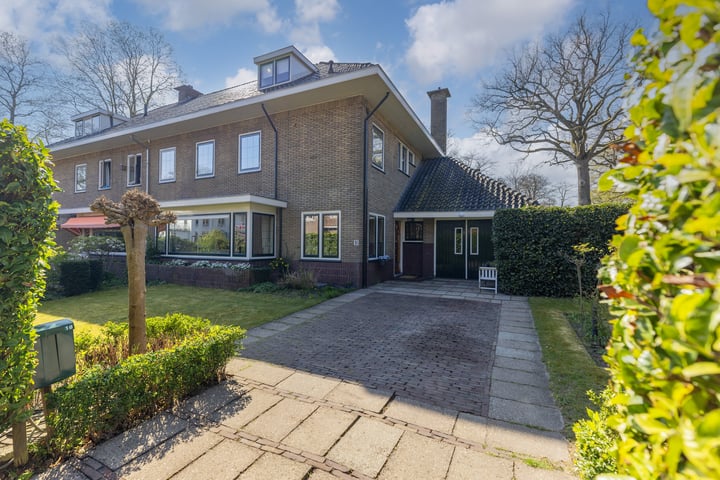 Heuvellaan 16 in Bussum