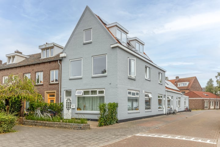 Heuvelstraat 179 in Breda