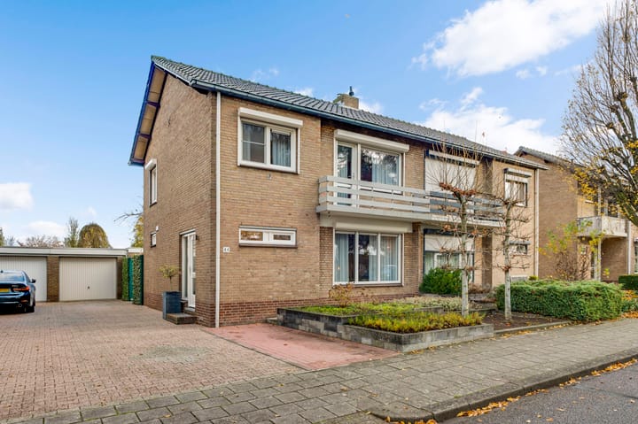 Photo of property Heuvelstraat 44, Herkenbosch