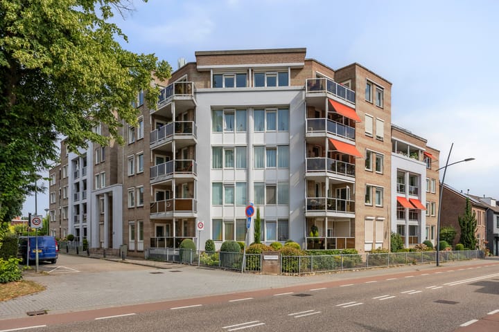 Heuvelstraat 8 in Beek