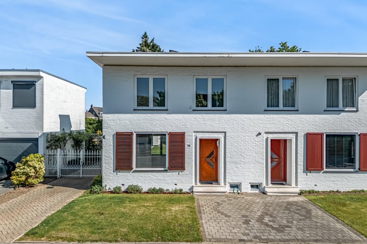 Photo of property Heuvelweg 30, Heerlen