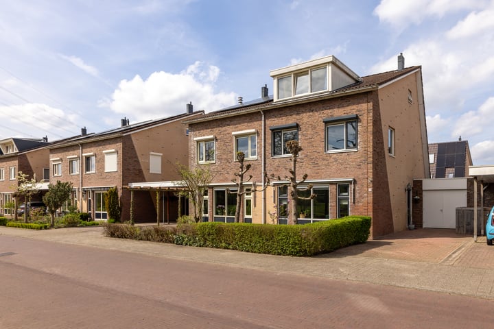 Hexelerbos 31 in Enschede
