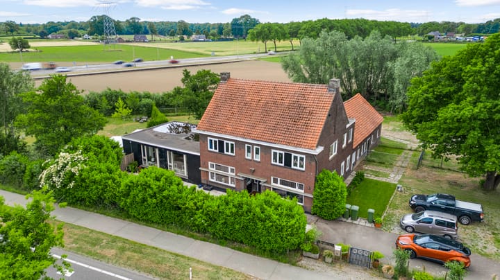 Photo of property Heythuyserweg 13, Horn