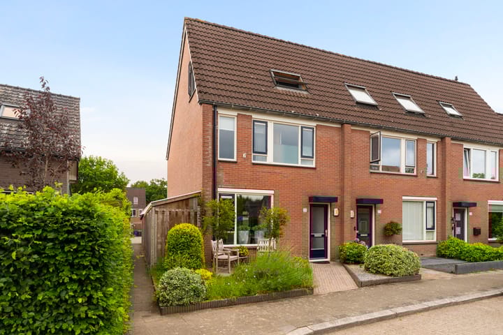 Hezeweg 31 in Apeldoorn
