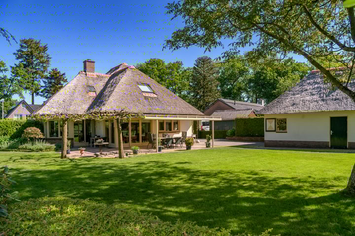 Hietveldweg 1 in Beekbergen