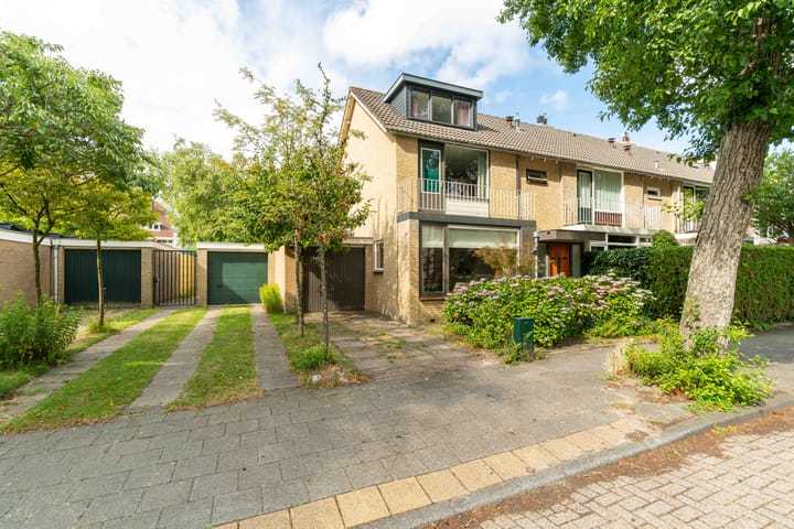 Hillenaarlaan 25 in Wassenaar