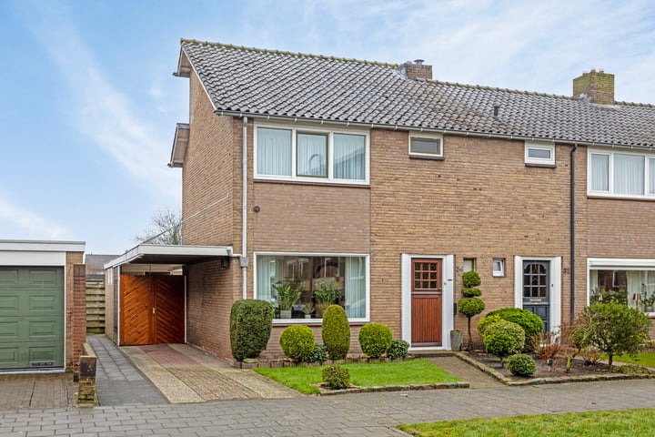 Hobbemastraat 34 in Oldenzaal