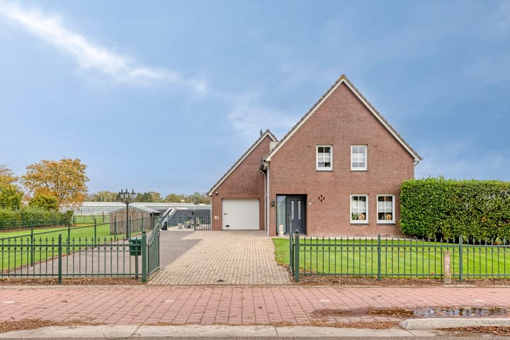 Hoebertweg 13 in America