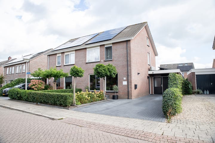 Hoefblad 10 in Nieuwleusen