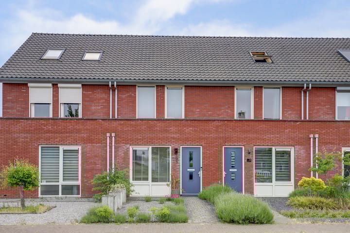 Photo of property Hoefbladstraat 78, Heinkenszand