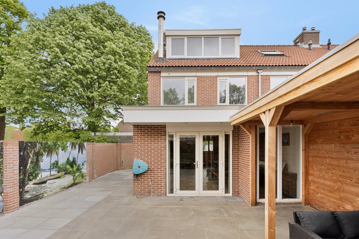 Photo of property Hoefijzer 76, Zwaag
