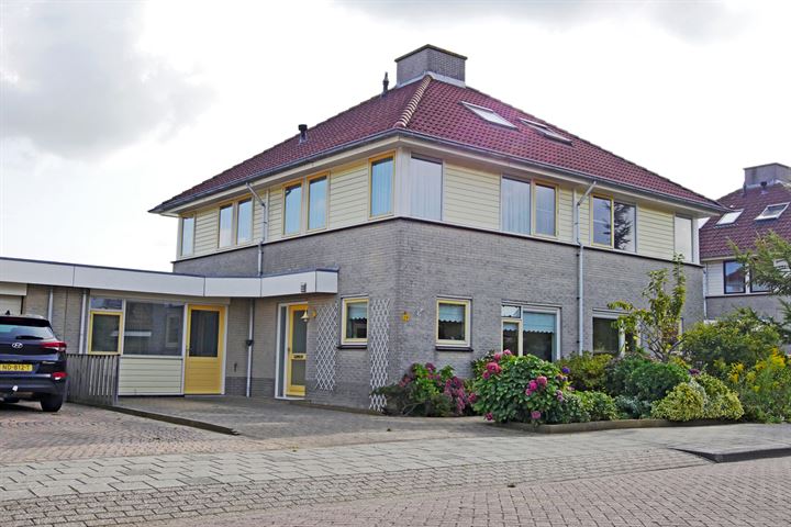 Photo of property Hoefslag 29, Den Burg