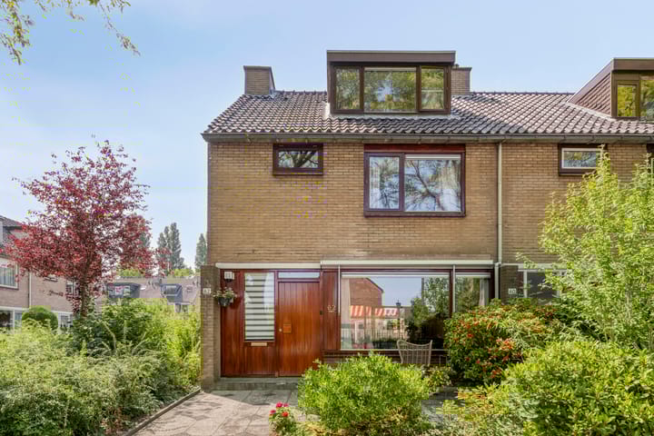 Hoefslag 62 in Barendrecht