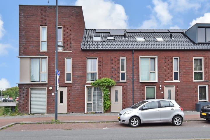 Hoefslagendreef 4 in Delft