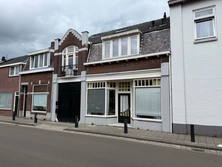 Hoefstraat 198a in Tilburg
