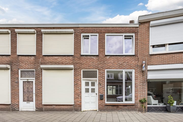 Hoefstraat 42 in Tilburg