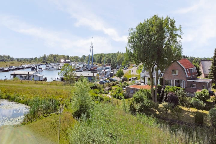 Hoekeinde 27 in Sleeuwijk
