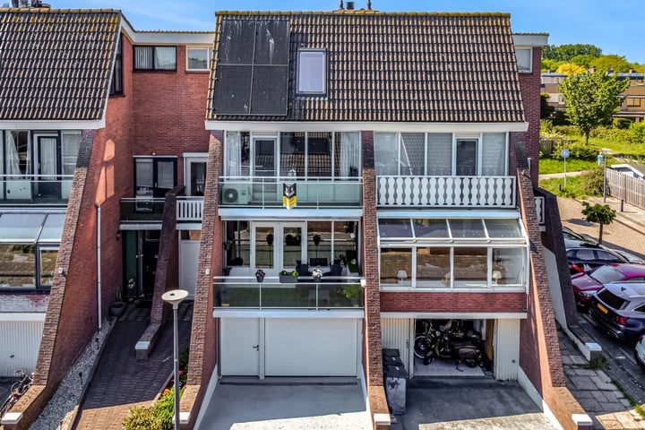 Photo of property Hoeker 35, Maassluis